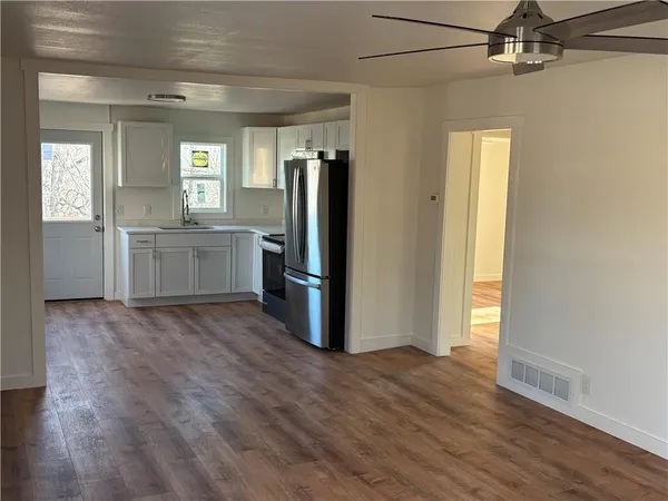 $146,800 | 906 Riverview Drive, St. Joseph, MO 64503