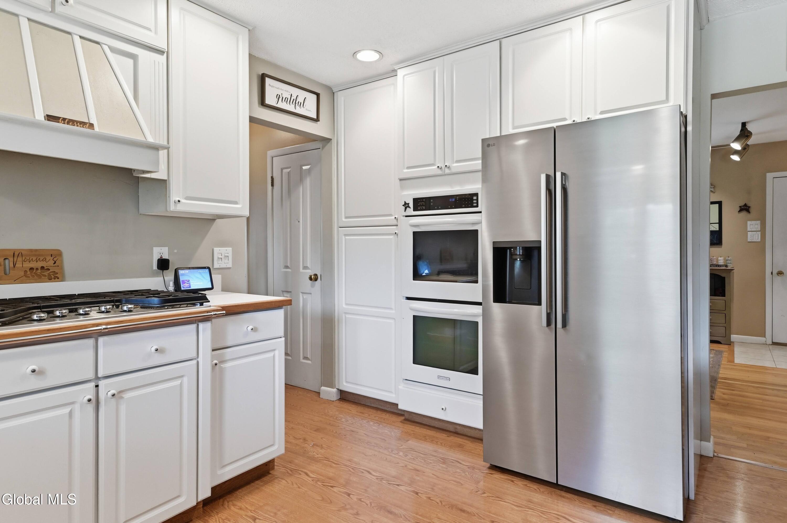 14 Lee Avenue Guilderland, NY 12303 - Photo 43 of 59 AHH_8146