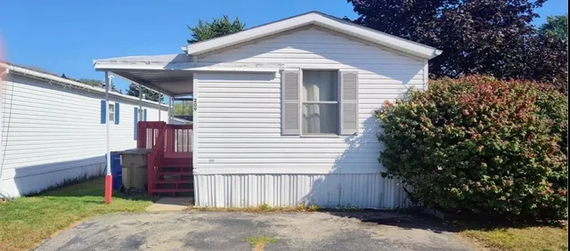 $40,000 | 9002 Sheridan, Kenosha, WI 53143