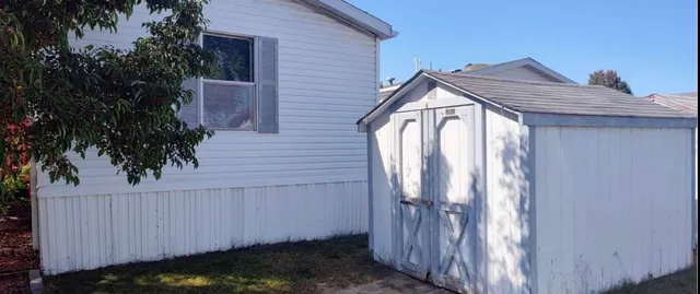 $40,000 | 9002 Sheridan, Kenosha, WI 53143