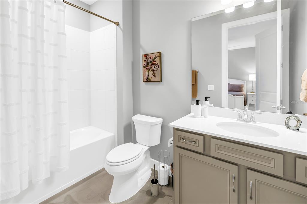 10735 Spring Tide Way Palmetto, FL 34221 - Photo 26 of 41