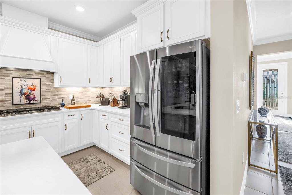 10735 Spring Tide Way Palmetto, FL 34221 - Photo 9 of 41