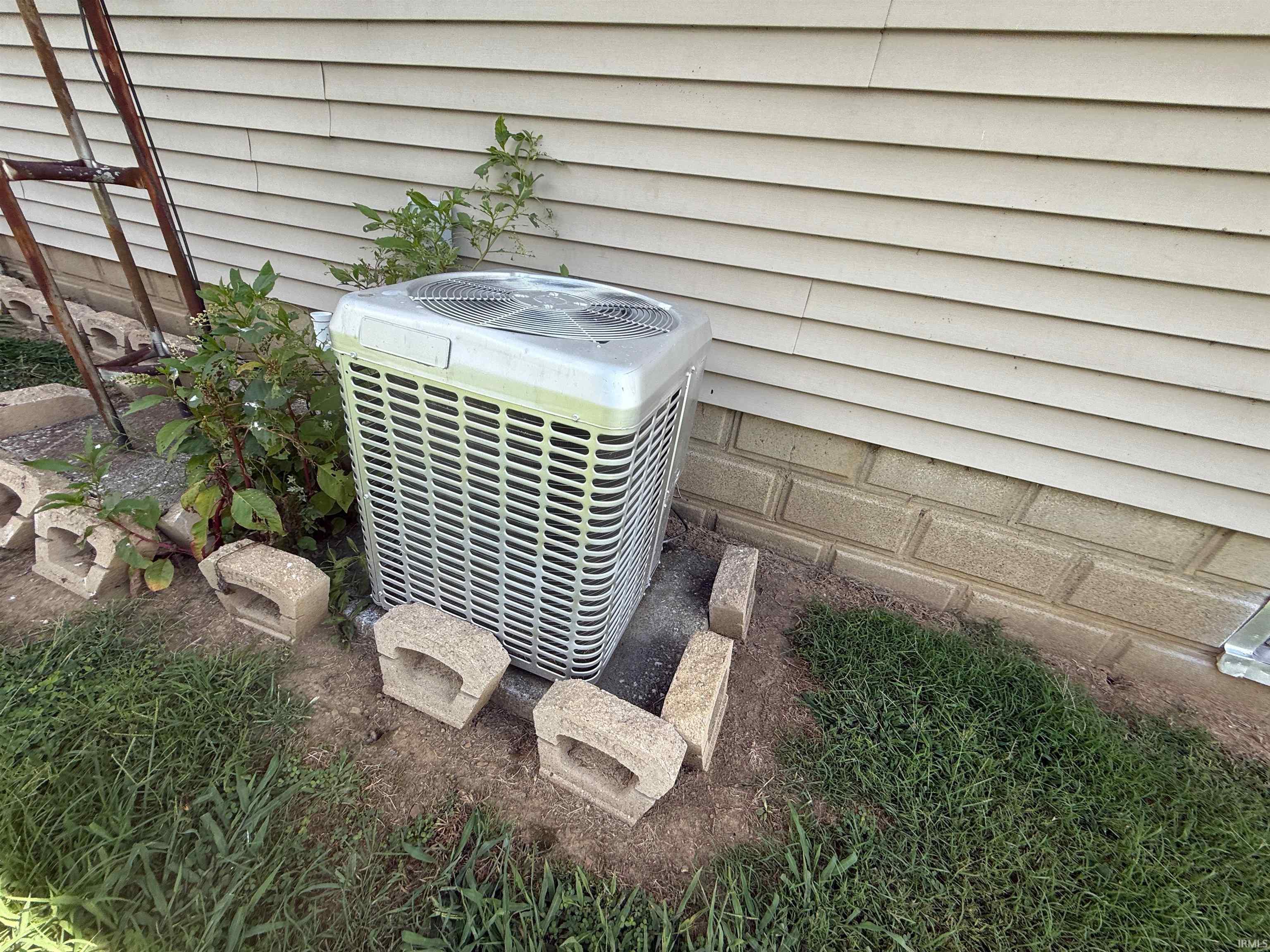 13175 Highway 62 St. Meinrad, IN 47577 - Photo 19 of 20