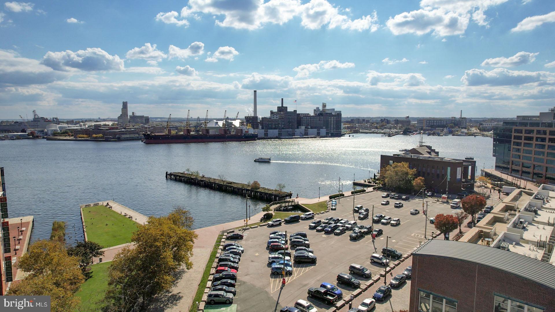 1500 Thames Street, Unit 401 Baltimore, MD 21231 - Photo 26 of 54 a view of a terrace with sky view