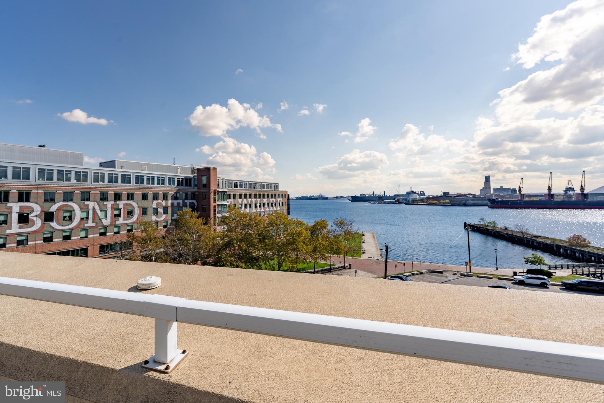 1500 Thames Street, Unit 401 Baltimore, MD 21231 - Photo 32 of 54 a view of a terrace with skyline