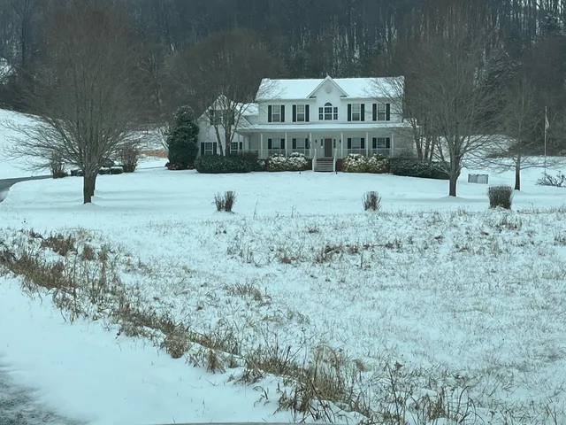 $775,000 | 210 Daytona Drive, Hardy, VA 24101