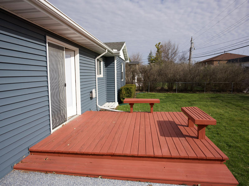 308 Granada Road Bloomington, IL 61701 - Photo 32 of 38 a view of outdoor space and yard with seating