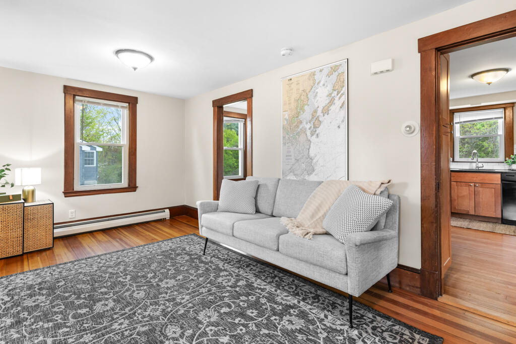 539 Summit Street Portland, ME 04103 - Photo 2 of 13 DSC06581