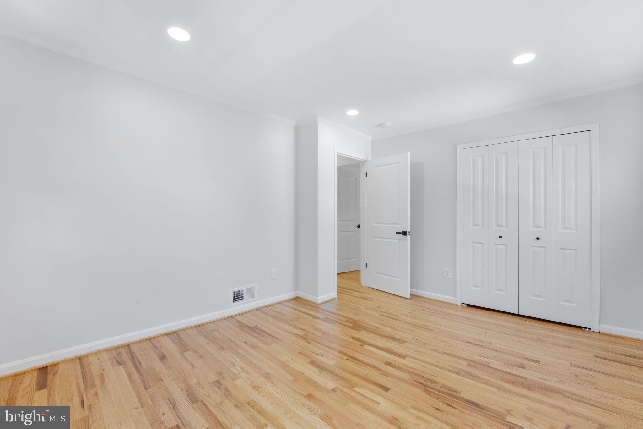 2511 Babcock Road Vienna, VA 22181 - Photo 40 of 70