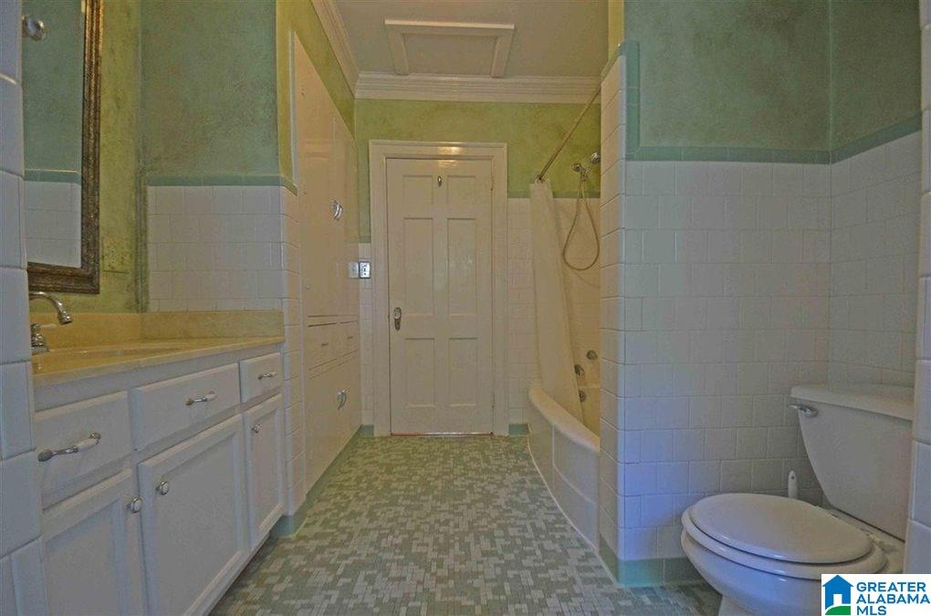 205 4th Street North Clanton, AL 35045 - Photo 32 of 37