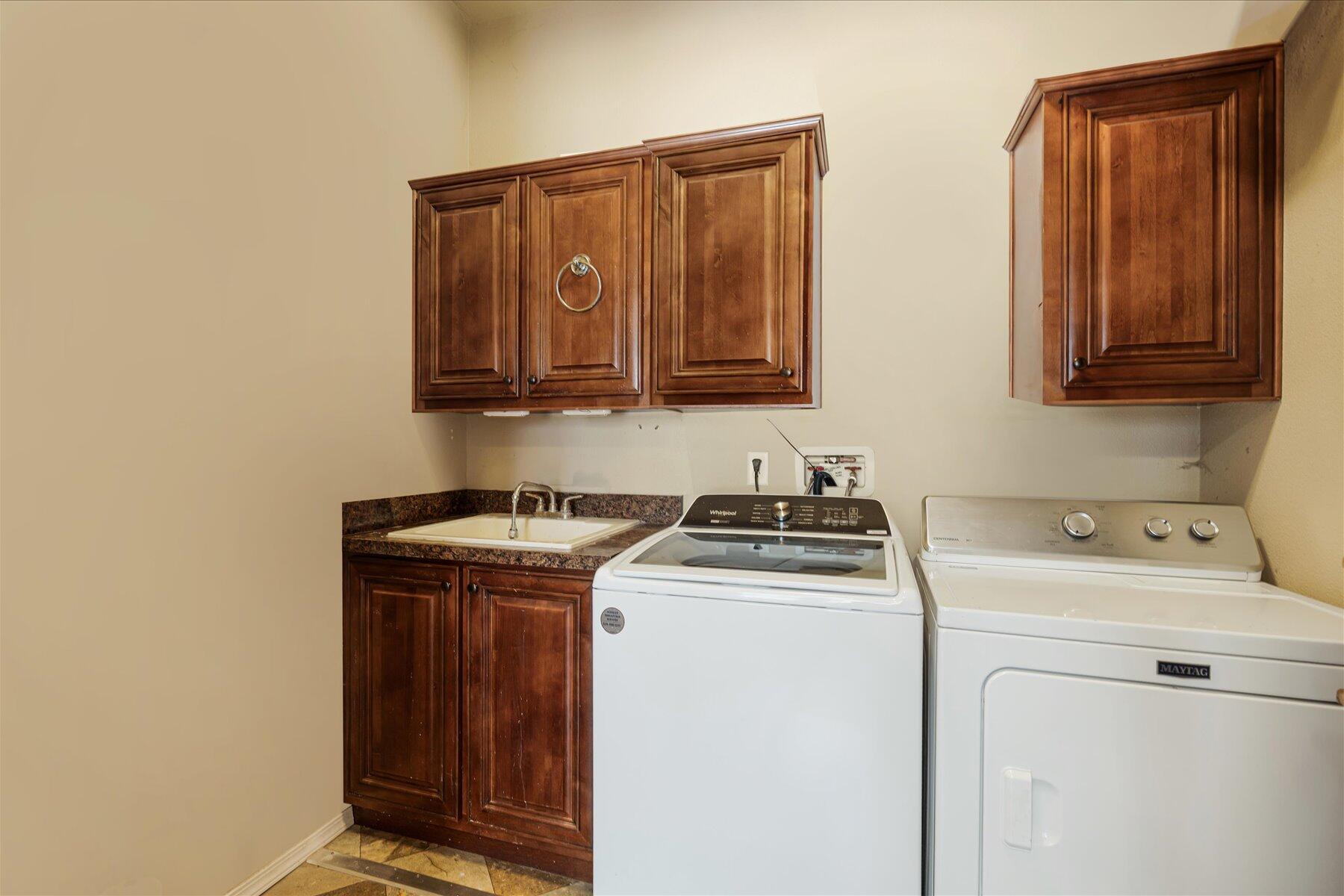 16810 Covina Road Bend, OR 97707 - Photo 29 of 42 29