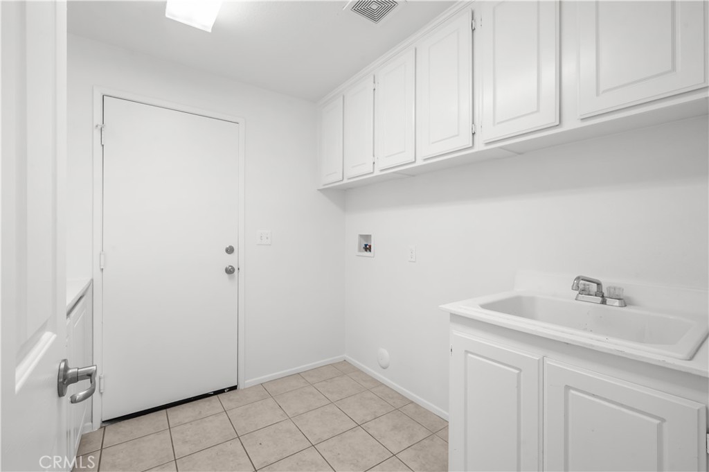 19459 Hebron Court Riverside, CA 92508 - Photo 20 of 57