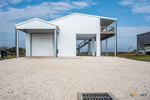 $599,900 | 38 Penny Lane, Port O'Connor, TX 77982