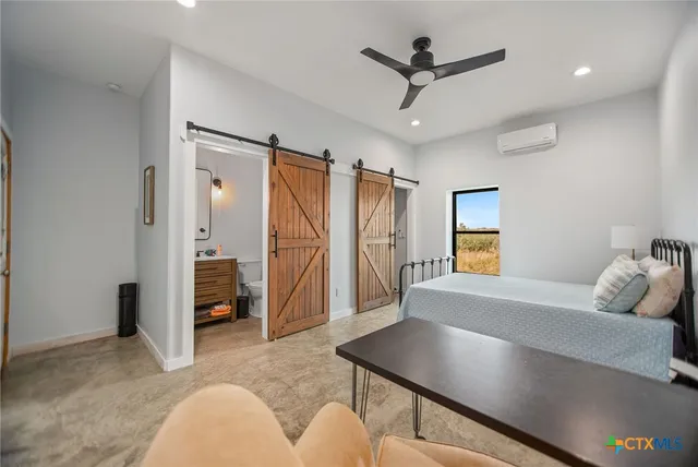 $599,900 | 38 Penny Lane, Port O'Connor, TX 77982