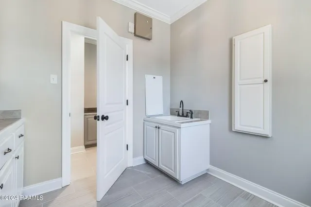 $3,700 | 100 Sanro Drive, Lafayette, LA 70507