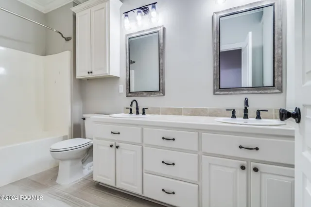 $3,700 | 100 Sanro Drive, Lafayette, LA 70507