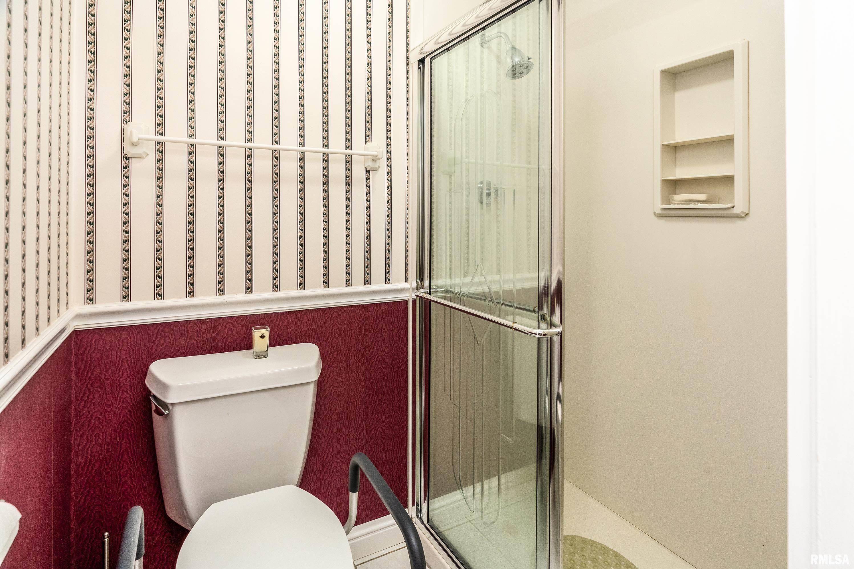 313 Country Club Lane Harrisburg, IL 62946 - Photo 24 of 42