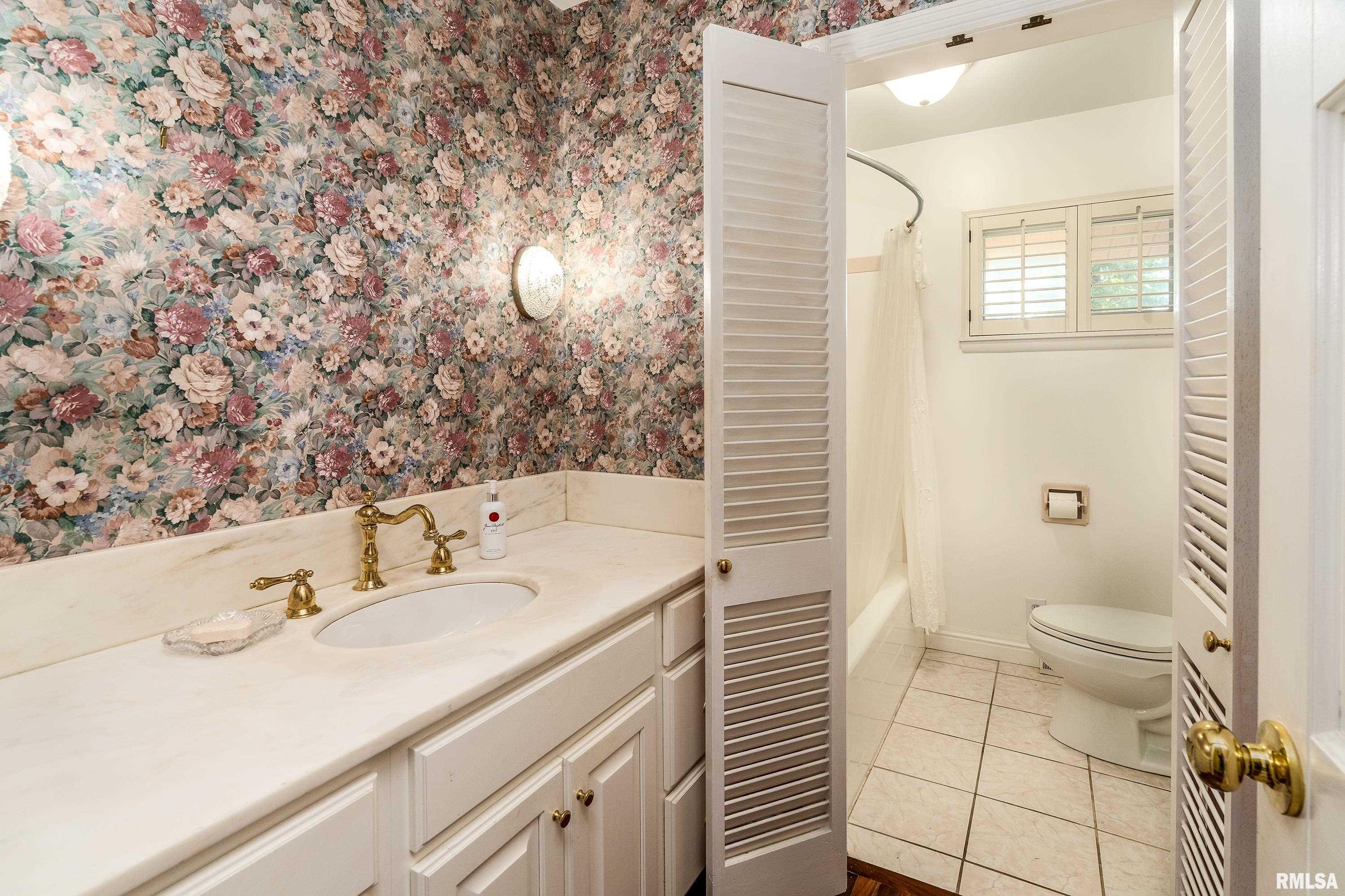 313 Country Club Lane Harrisburg, IL 62946 - Photo 26 of 42