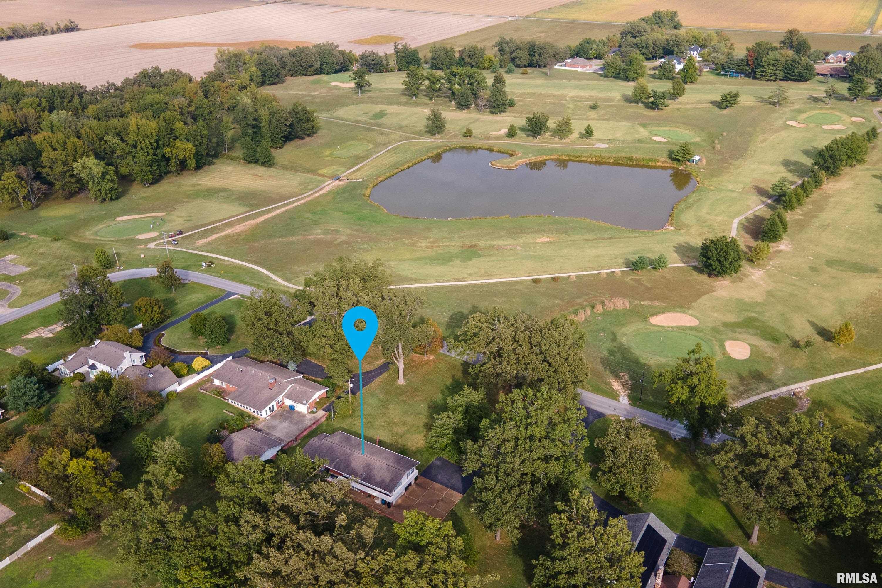 313 Country Club Lane Harrisburg, IL 62946 - Photo 4 of 42