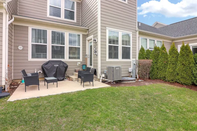 $514,900 | 169 Waverly Court, Bloomingdale, IL 60108