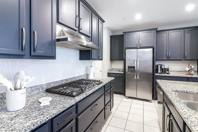 $514,900 | 169 Waverly Court, Bloomingdale, IL 60108