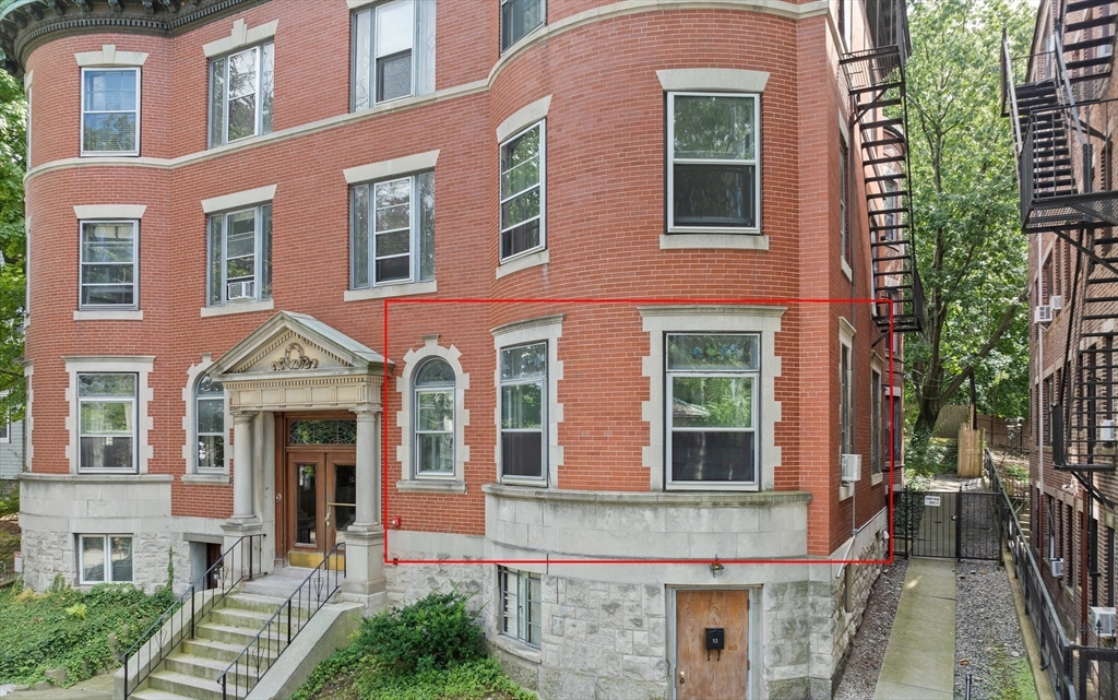 9 Braemore Road, Unit 1 Boston, MA 02135 - Photo 19 of 23 Gallery Image 19