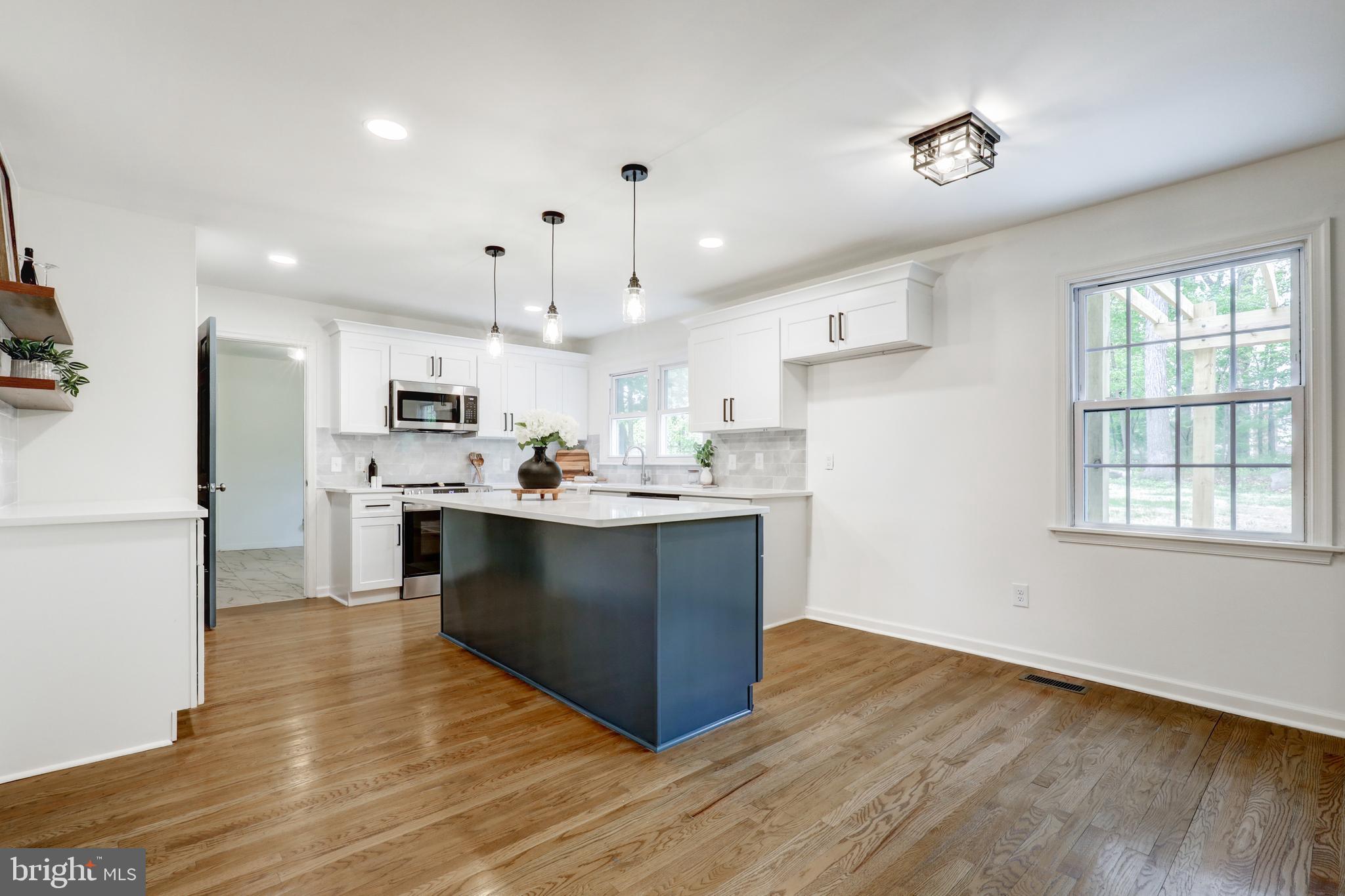 4928 Edgewood Road Doylestown, PA 18902 - Photo 8 of 55