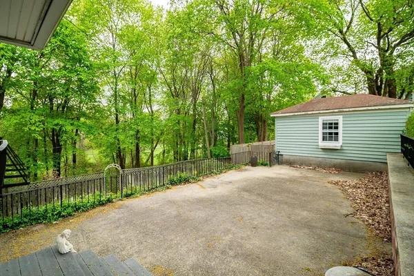 $700,000 | 23 1/2 Lovett Street, Beverly, MA 01915