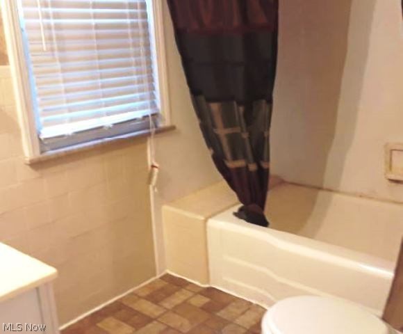 4490 Silsby Road University Heights, OH 44118 - Photo 12 of 13