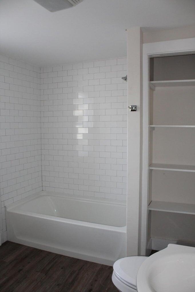 23 Foss Street Biddeford, ME 04005 - Photo 13 of 32 Unit 1 Bathroom