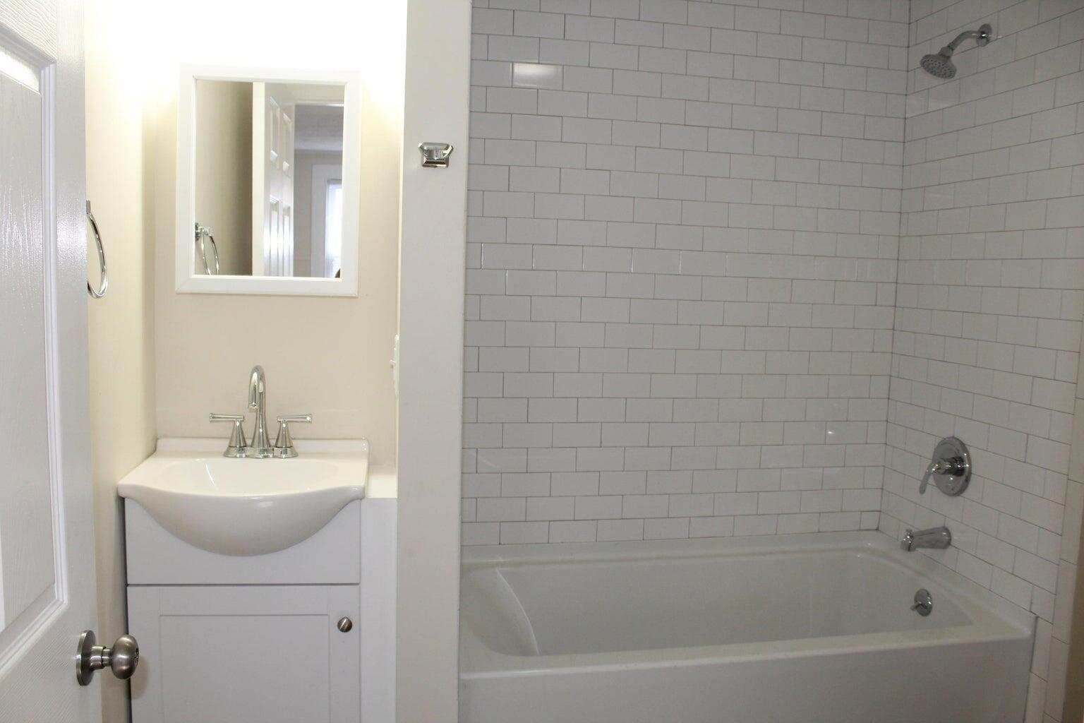 23 Foss Street Biddeford, ME 04005 - Photo 24 of 32 Unit 2 Bathroom