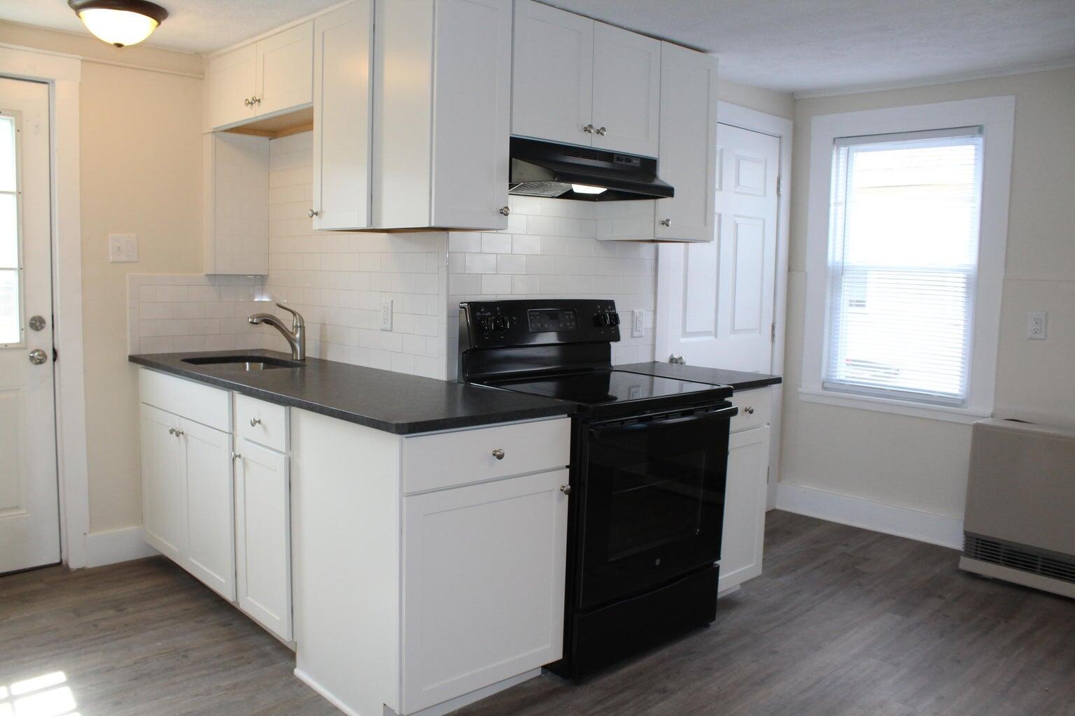23 Foss Street Biddeford, ME 04005 - Photo 9 of 32 Unit 1 Kitchen