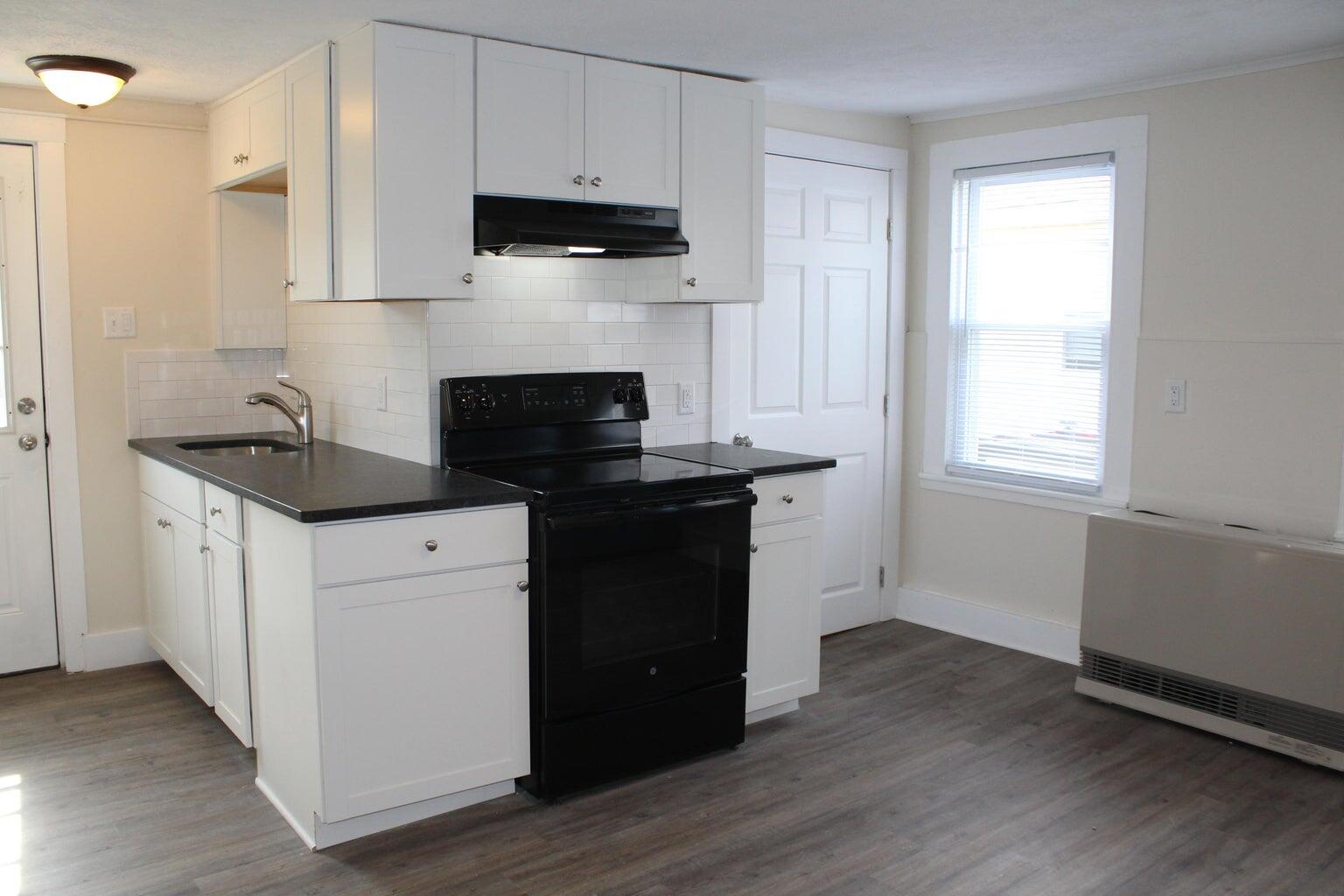 23 Foss Street Biddeford, ME 04005 - Photo 10 of 32 Unit 1 Kitchen