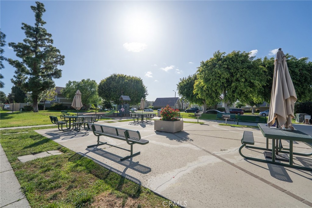 45 Oval Irvine, CA 92604 - Photo 37 of 40 a view of a backyard with sitting area