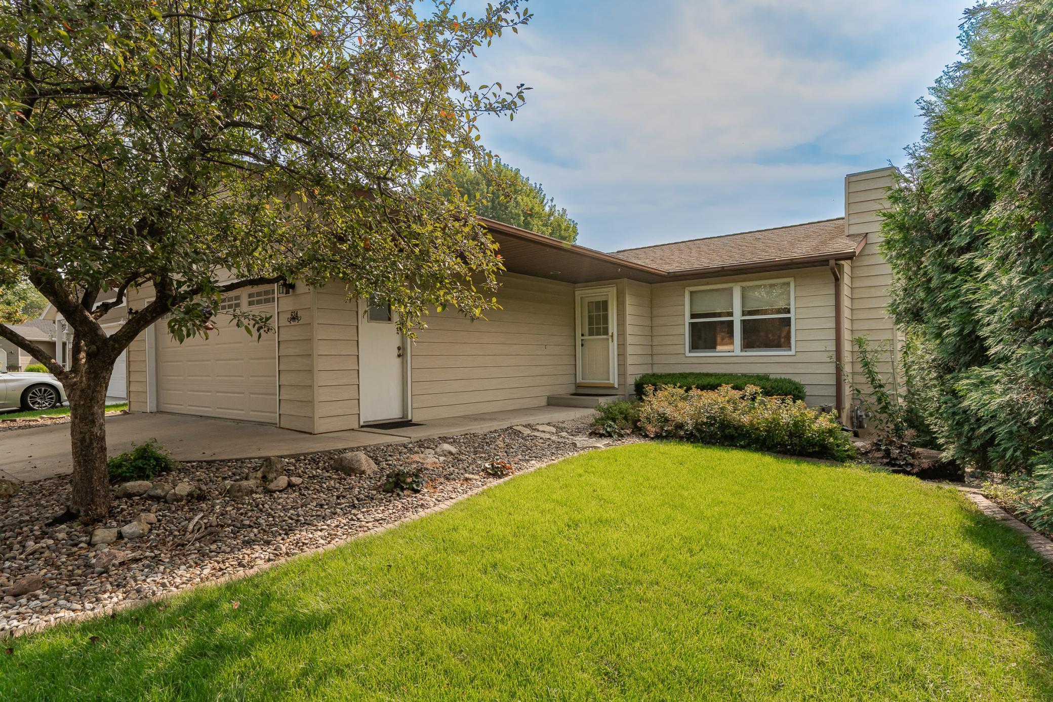 624 33rd St Lane Northwest Rochester, MN 55901 - Photo 1 of 1 Gallery Image 1