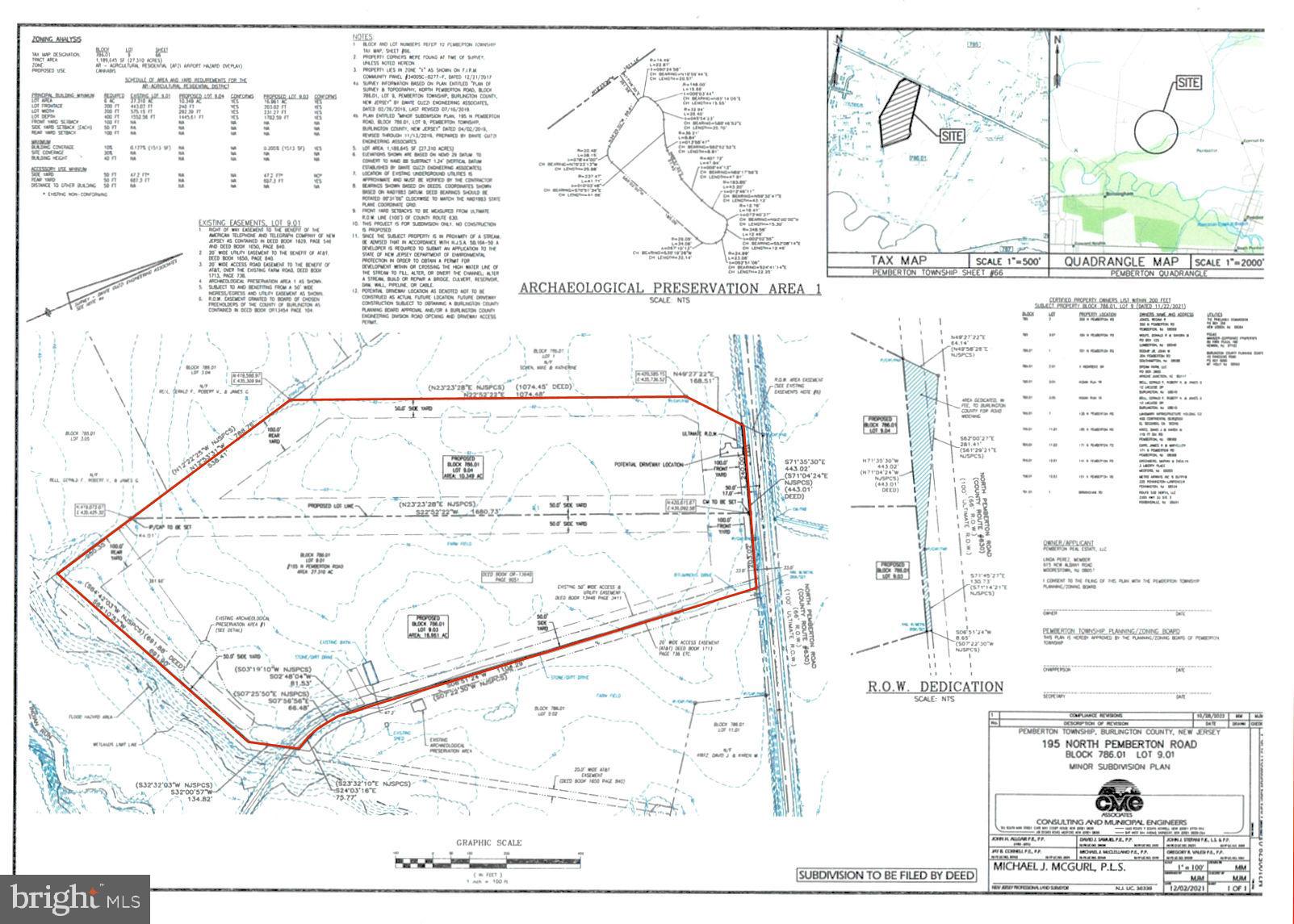 195 North Pemberton Road Pemberton, NJ 08068 - Photo 2 of 3 a view of a black and white photo of a living room