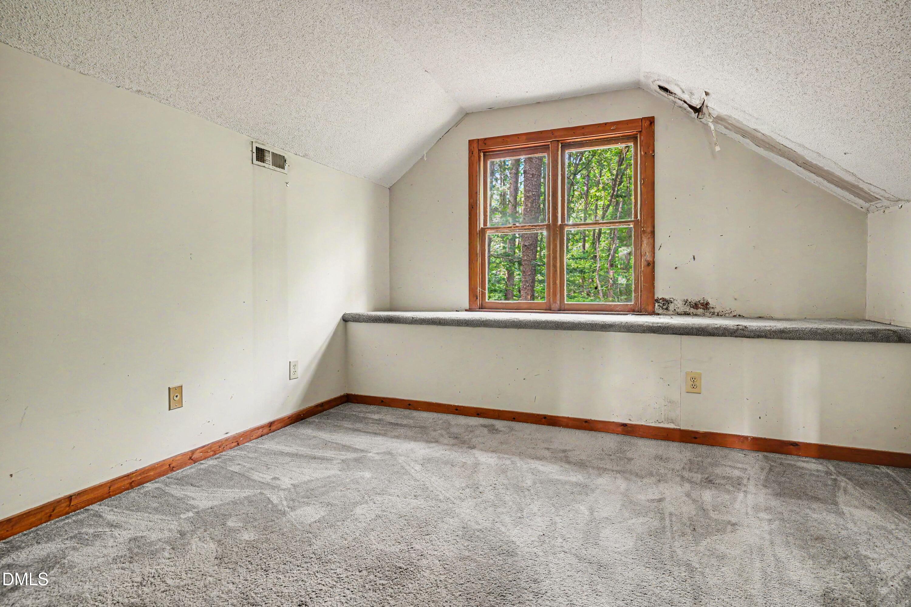 5200 Troutman Lane Raleigh, NC 27613 - Photo 13 of 15 015_file_9403