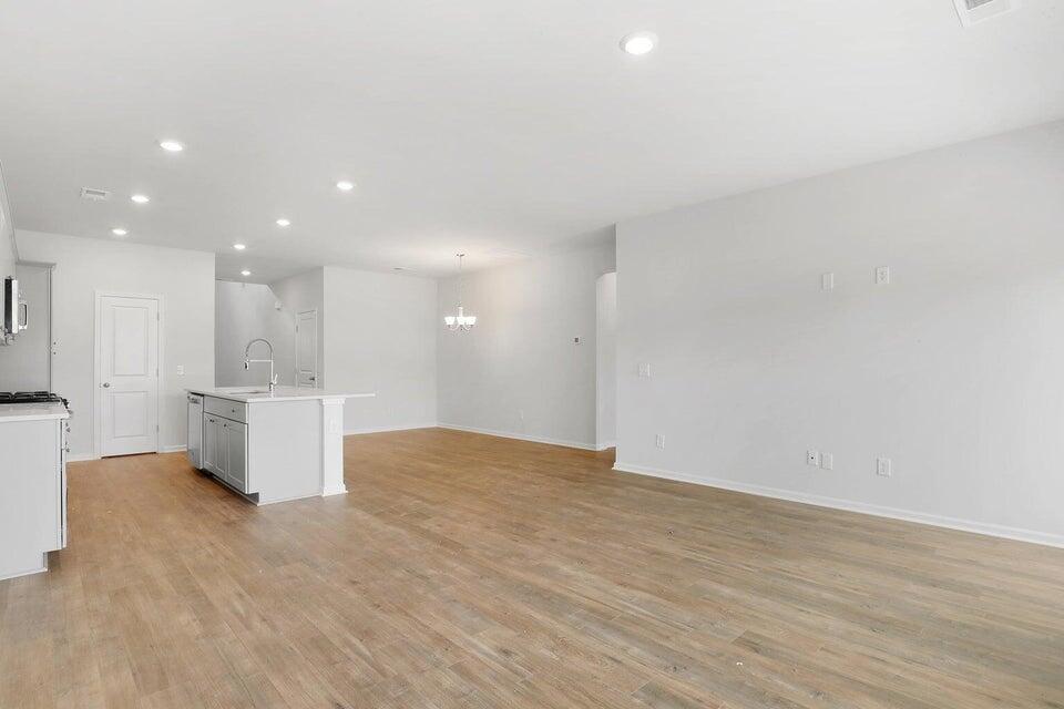 212 Threaded Fern Street Summerville, SC 29485 - Photo 4 of 13 Foxtail 3