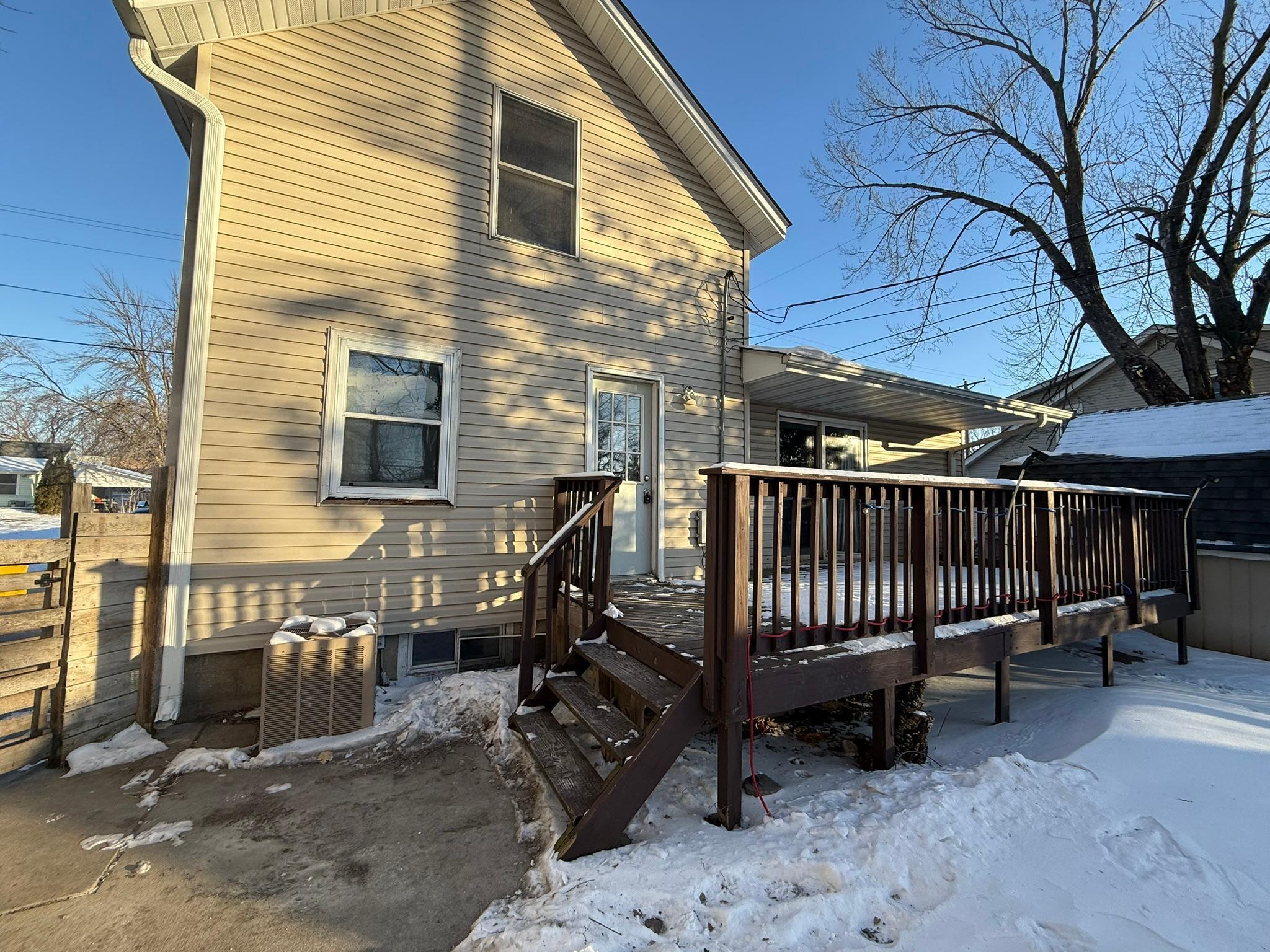 117 9th Street Northwest Faribault, MN 55021 - Photo 3 of 15