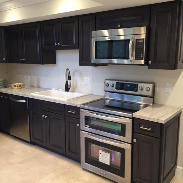 1912 Bridgewood Drive, Unit 1912 Boca Raton, FL 33434 - Photo 10 of 26 Kitchen