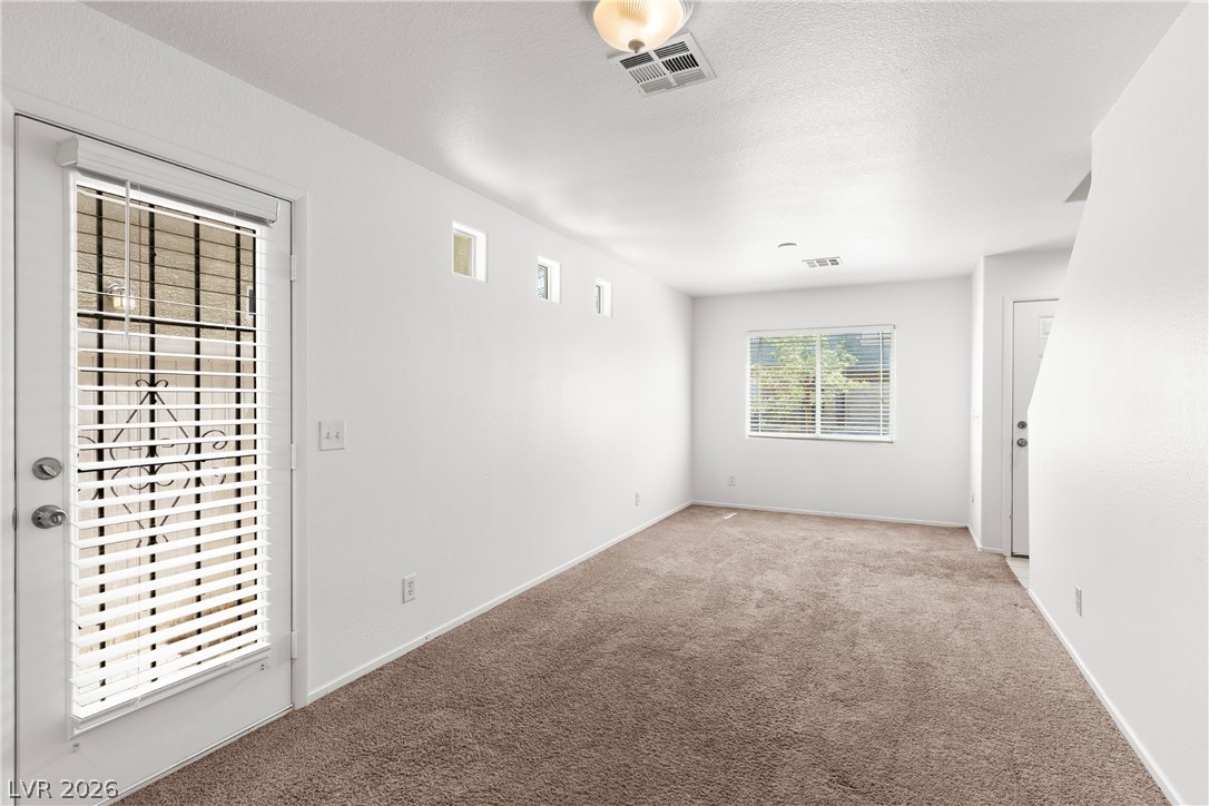 4790 Pinon Pointe Road Las Vegas, NV 89115 - Photo 13 of 33