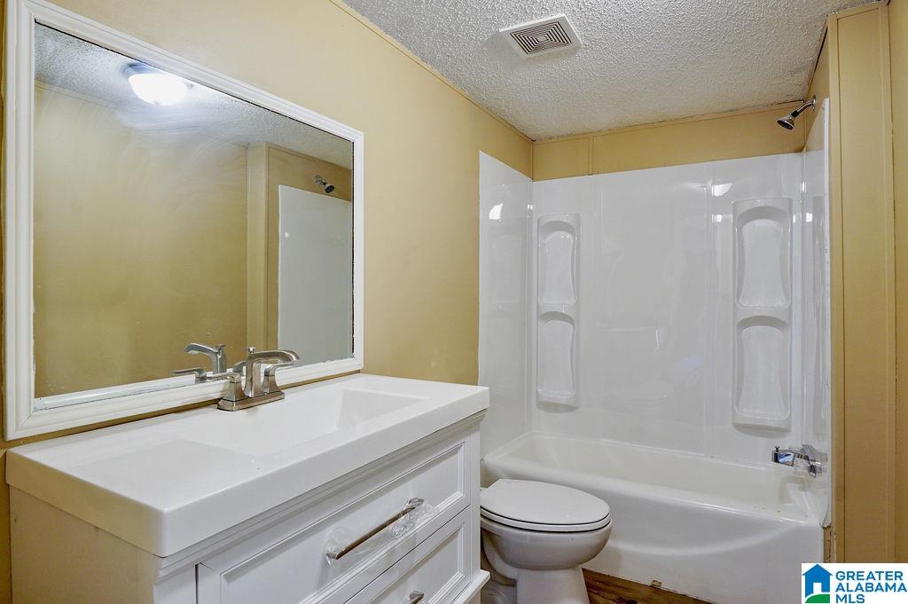 2770 Warrior Jasper Road Warrior, AL 35180 - Photo 6 of 34
