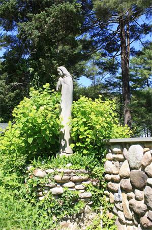 6 Eveleth Road Gloucester, MA 01930 - Photo 5 of 30 Gallery Image 5