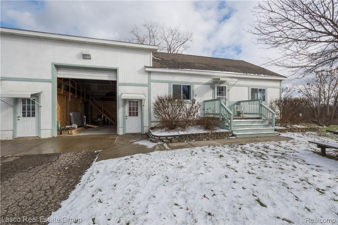 3520 West Thompson Road Grand Blanc, MI 48439 - Photo 22 of 24 DSC_4846.jpg