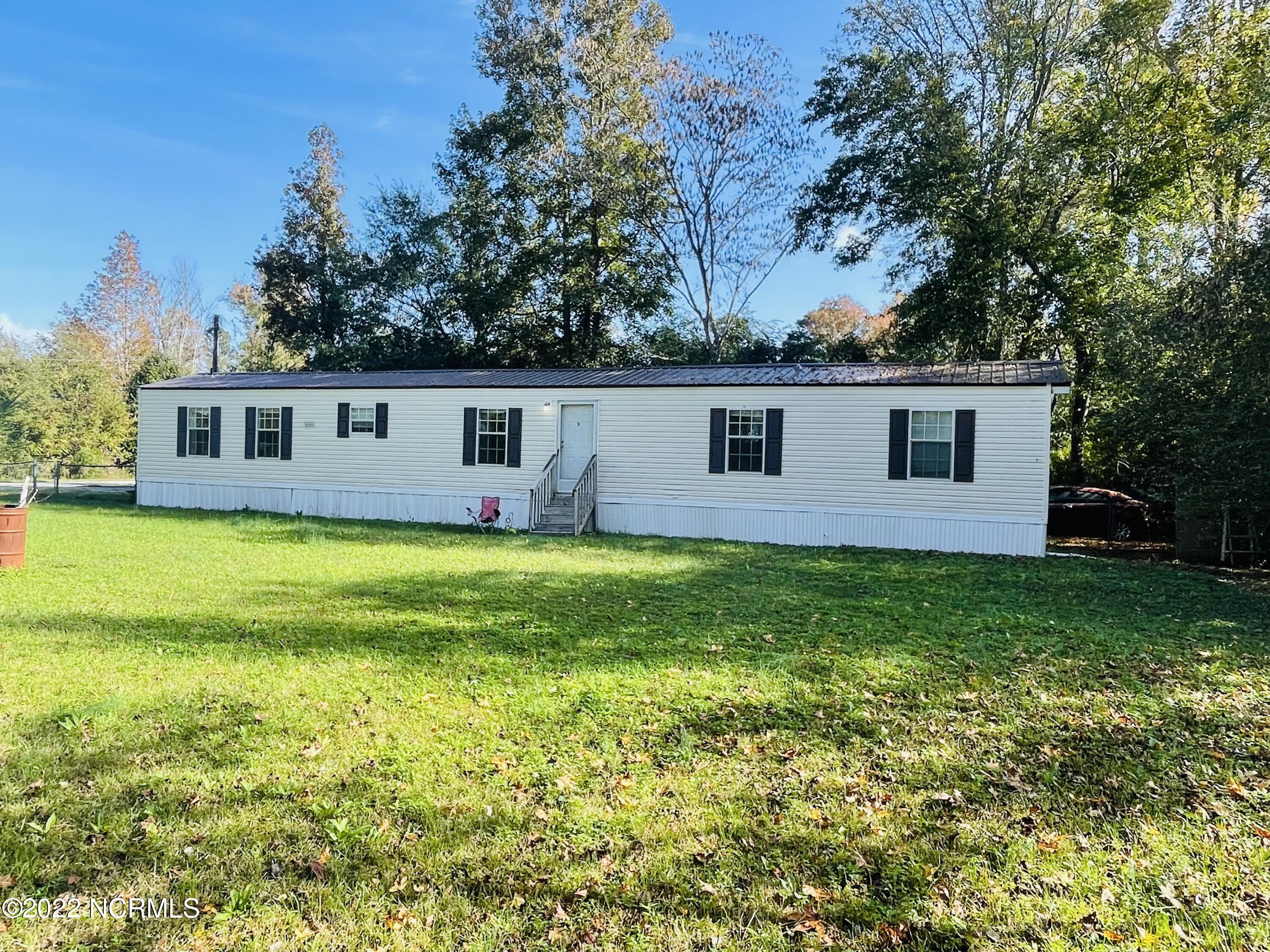 105 Laura Drive Hubert, NC 28539 - Photo 16 of 17 061CD2F1-D147-4C62-98F0-18AB4CCBE486