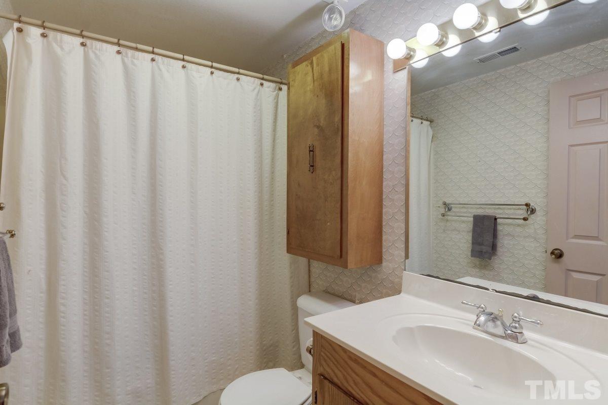 6508 Hammersmith Drive Raleigh, NC 27613 - Photo 14 of 17