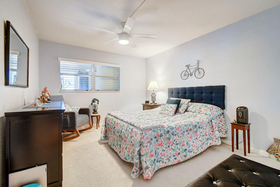 232 Monaco Way Delray Beach, FL 33446 - Photo 13 of 40 21_dsc_4421_2_3_4_5