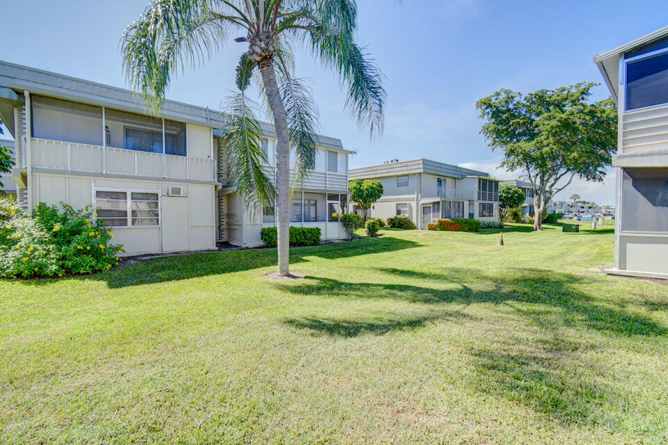 232 Monaco Way Delray Beach, FL 33446 - Photo 26 of 40 38_dsc_4596_597_598_599_600