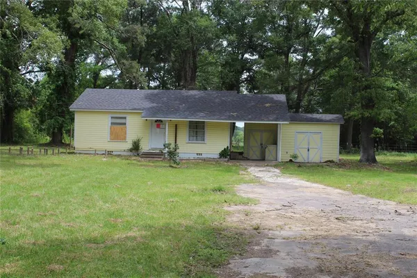 $90,000 | 929 Forsythe Street, Carthage, TX 75633