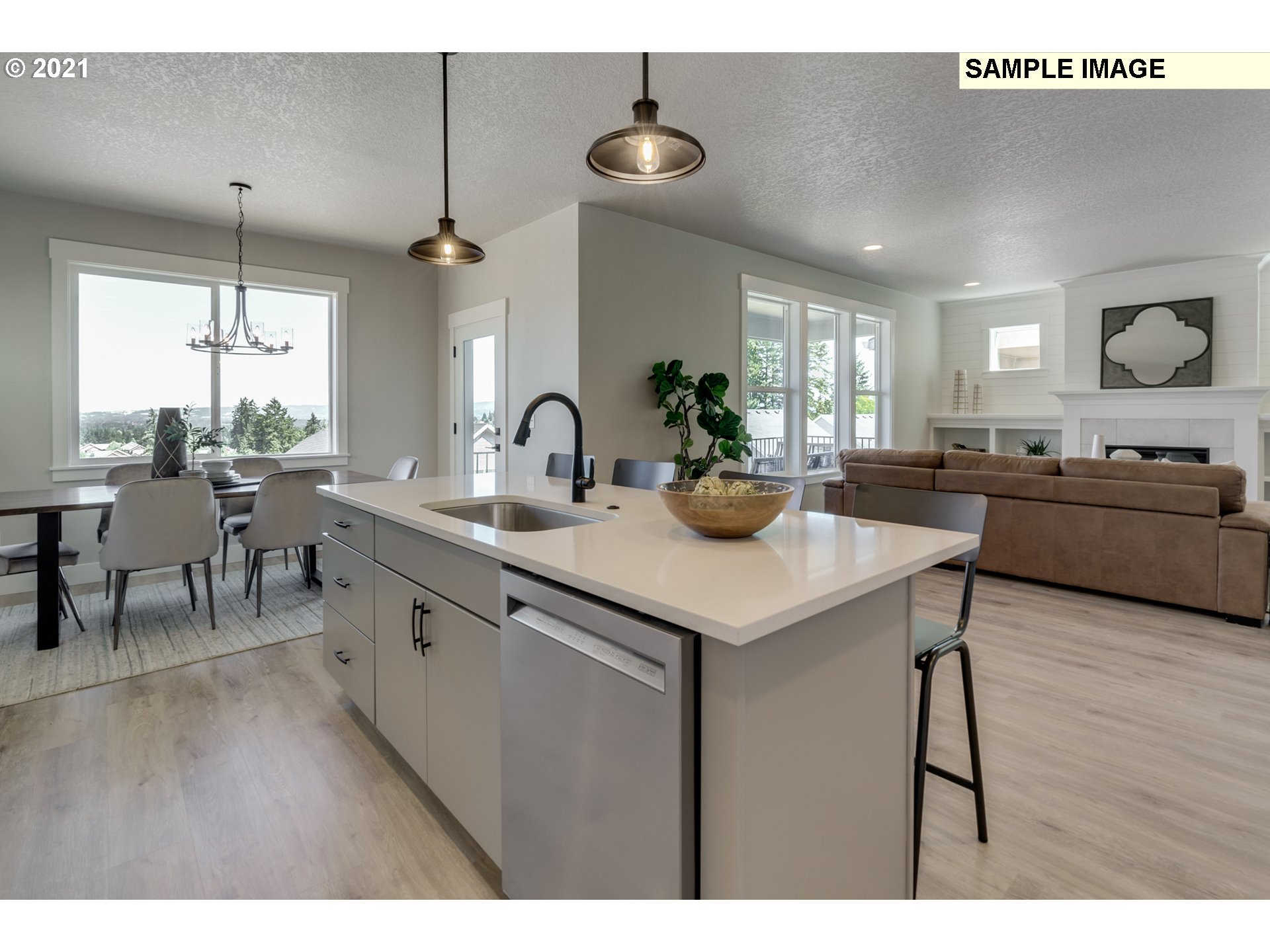17547 Southwest Sunview Lane Beaverton, OR 97007 - Photo 10 of 29